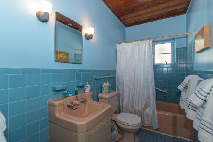 Martin Family Fish Camp Holiday home