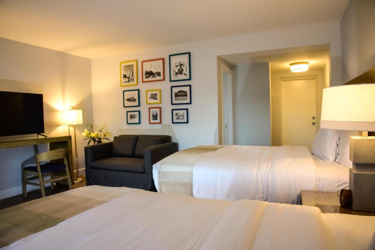 Sunset Hotel 3*