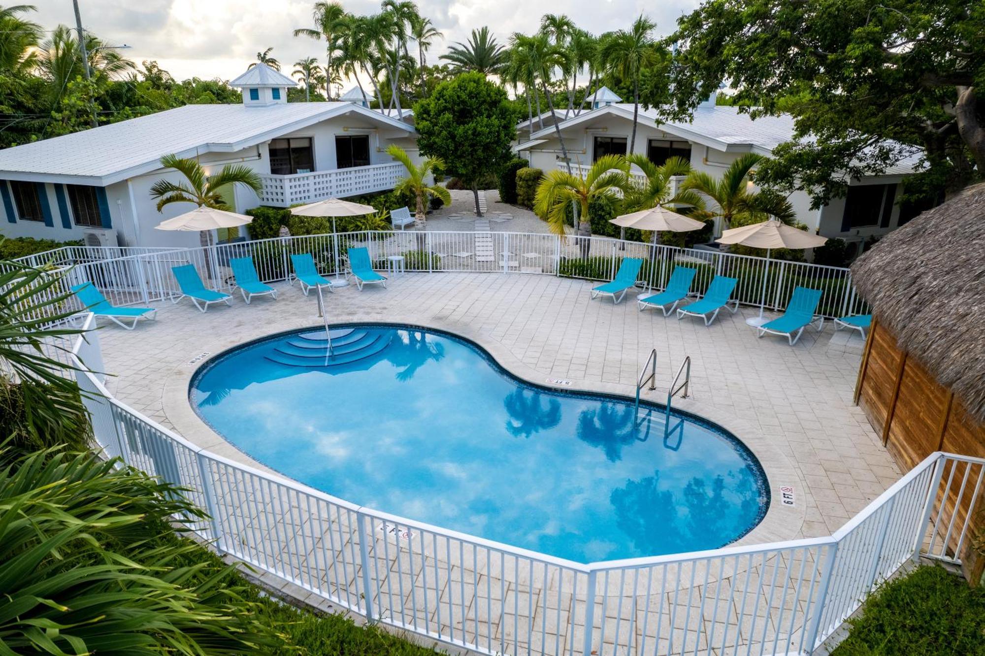 Hotel Hadley And Marina 3*